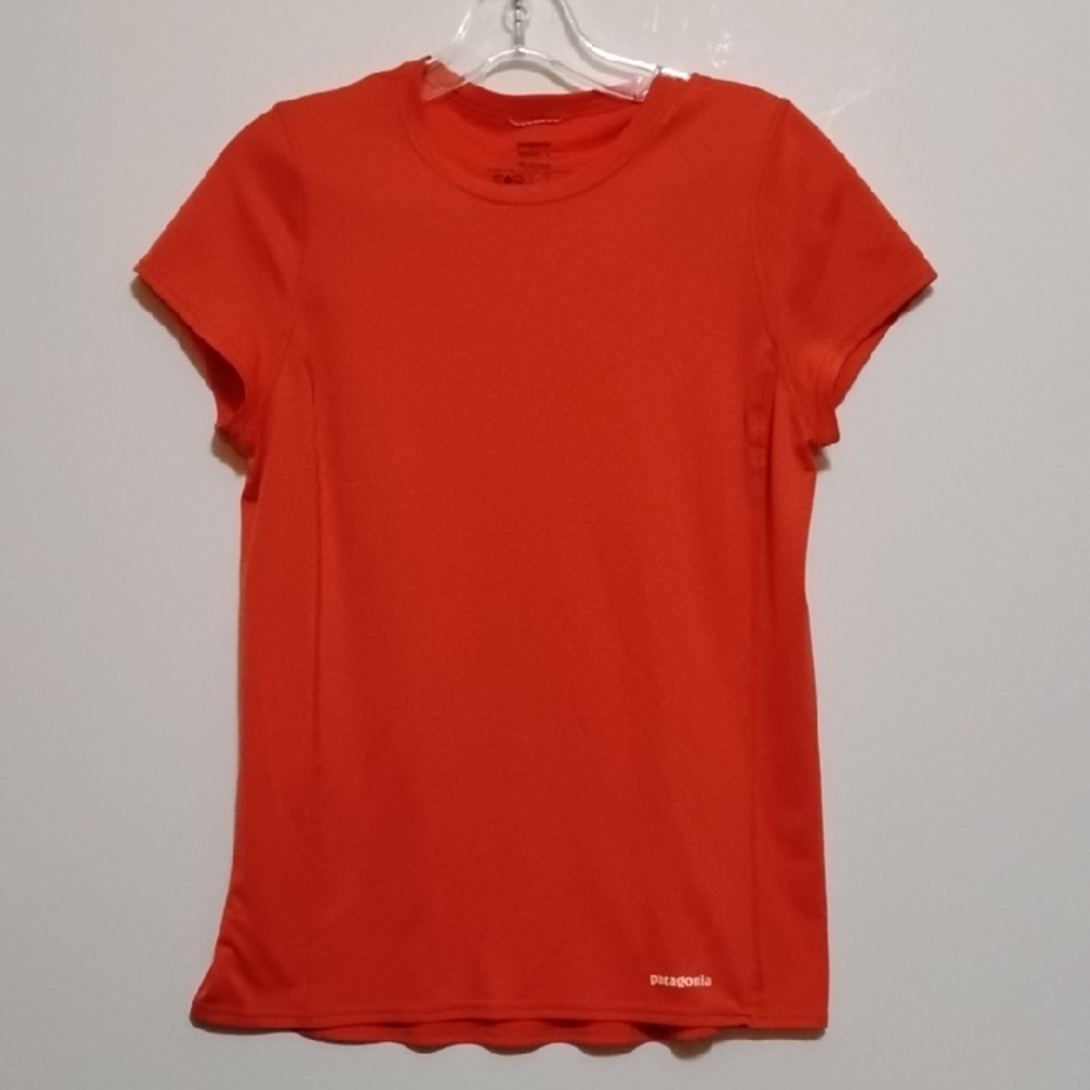 Patagonia Vibrant Orange Tee Active wear Size L Runs Small